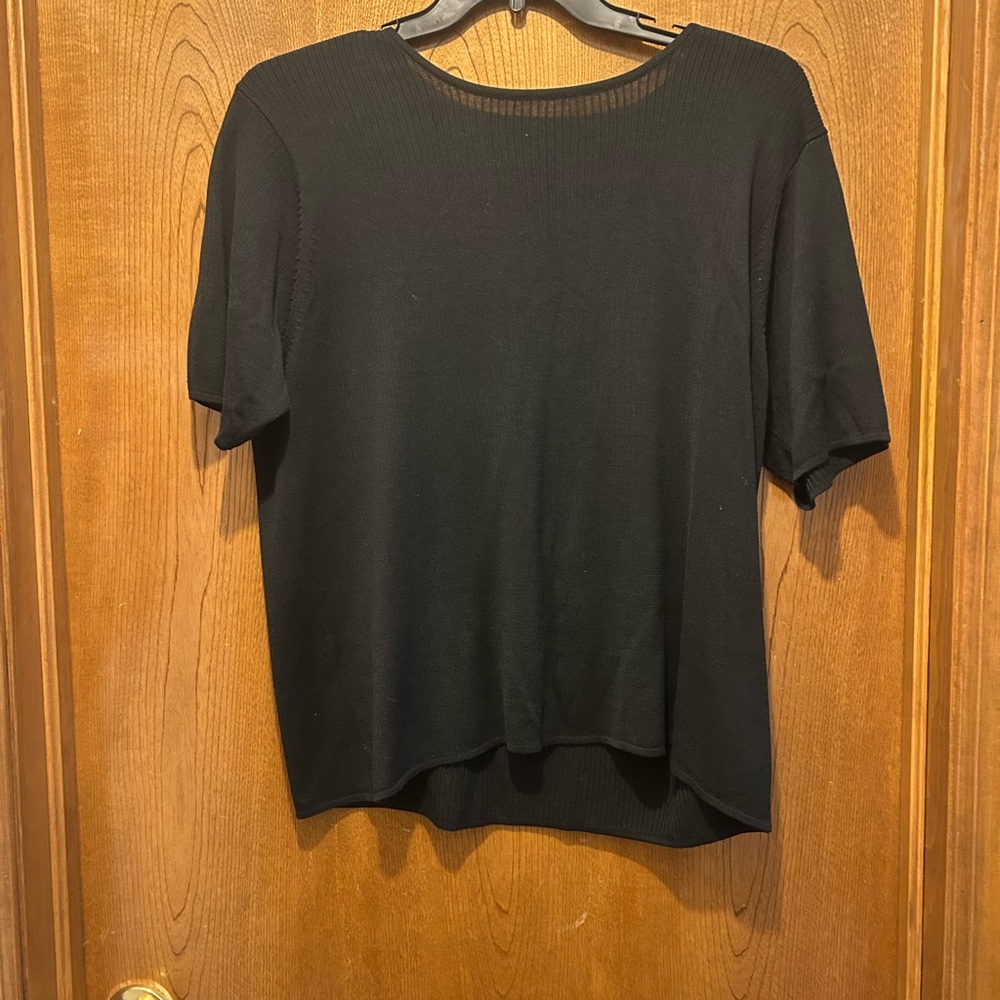 Black Short Sleeve Crew Neck Tee